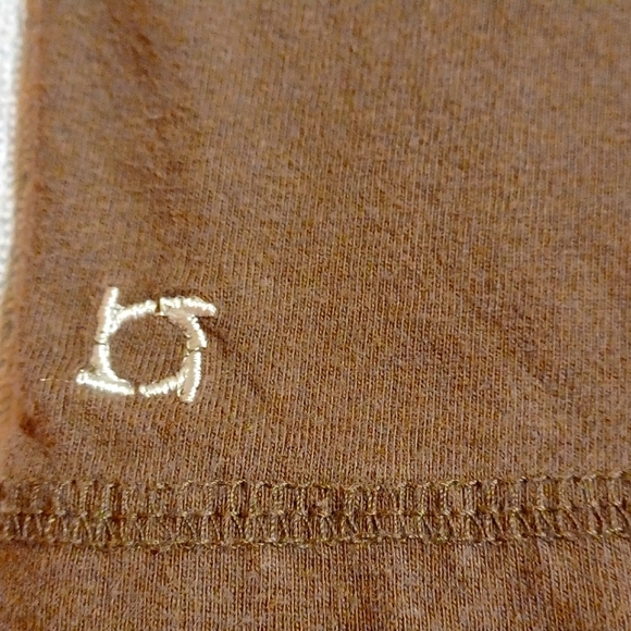 Kenneth Cole Reaction Baby Brown Tee, Name On Buttons, Size 12 Months - Picture 3 of 7